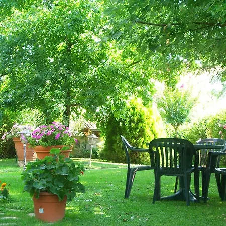 Al Tondone Couette-café 3*