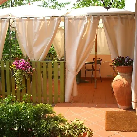 Couette-café Al Tondone Lucques