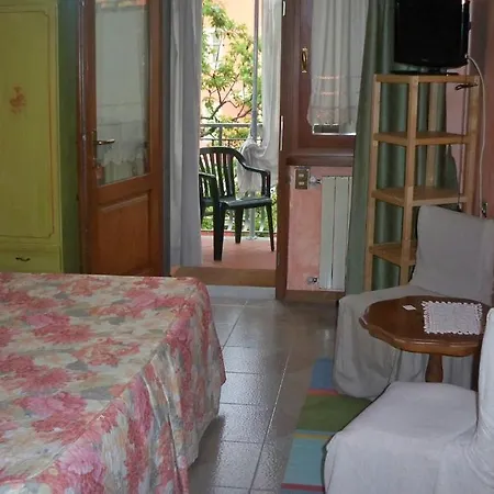 Al Tondone Couette-café 3*